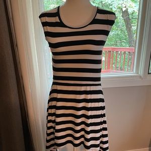 Black and white dress